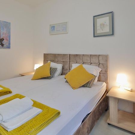 Aviator Apartments & Rooms Nikola Tesla Airport Belgrade Surcin Luaran gambar