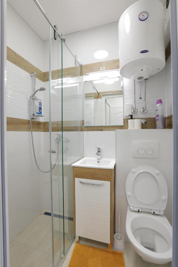 Aviator Apartments & Rooms Nikola Tesla Airport Belgrade Surcin Luaran gambar