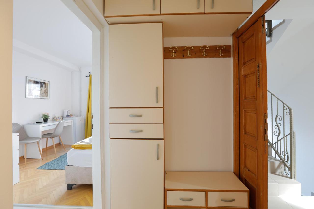 Aviator Apartments & Rooms Nikola Tesla Airport Belgrade Surcin Luaran gambar